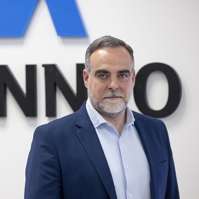  Jesús Viñuales